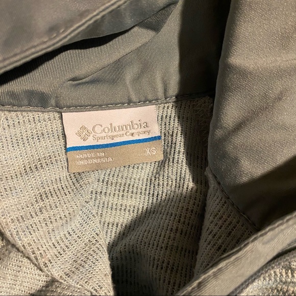 Columbia Women Activewear XS Gray Shirt - Picture 2 of 9
